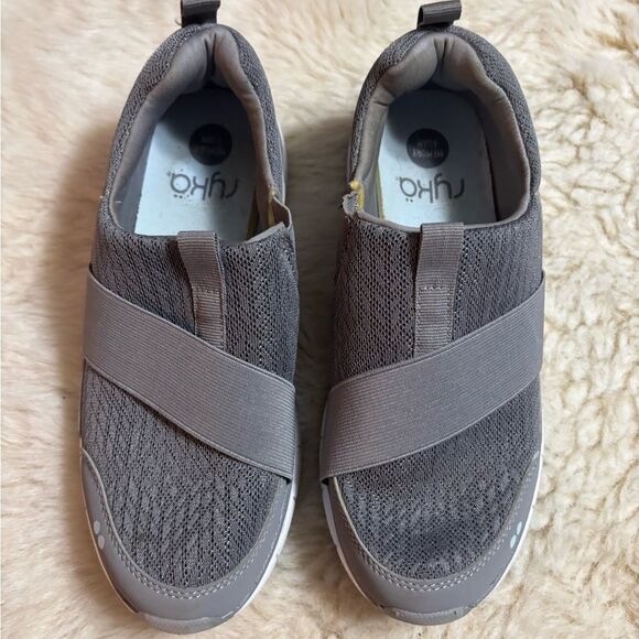 Ryka Gray Athletic Slip-On Shoes with Elastic Panels - Picture 3 of 7